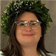 Sono competente sia in materie umanistiche che inglese